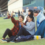 JRA「競馬場で写真撮ろう！」←何言ってるんだこいつ