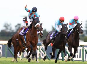 これ菊花賞の疲れが無かったらアーモンドに勝ってたな