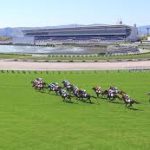 1000m通過タイムが表示されて観客がどよめく基準は何秒以下?